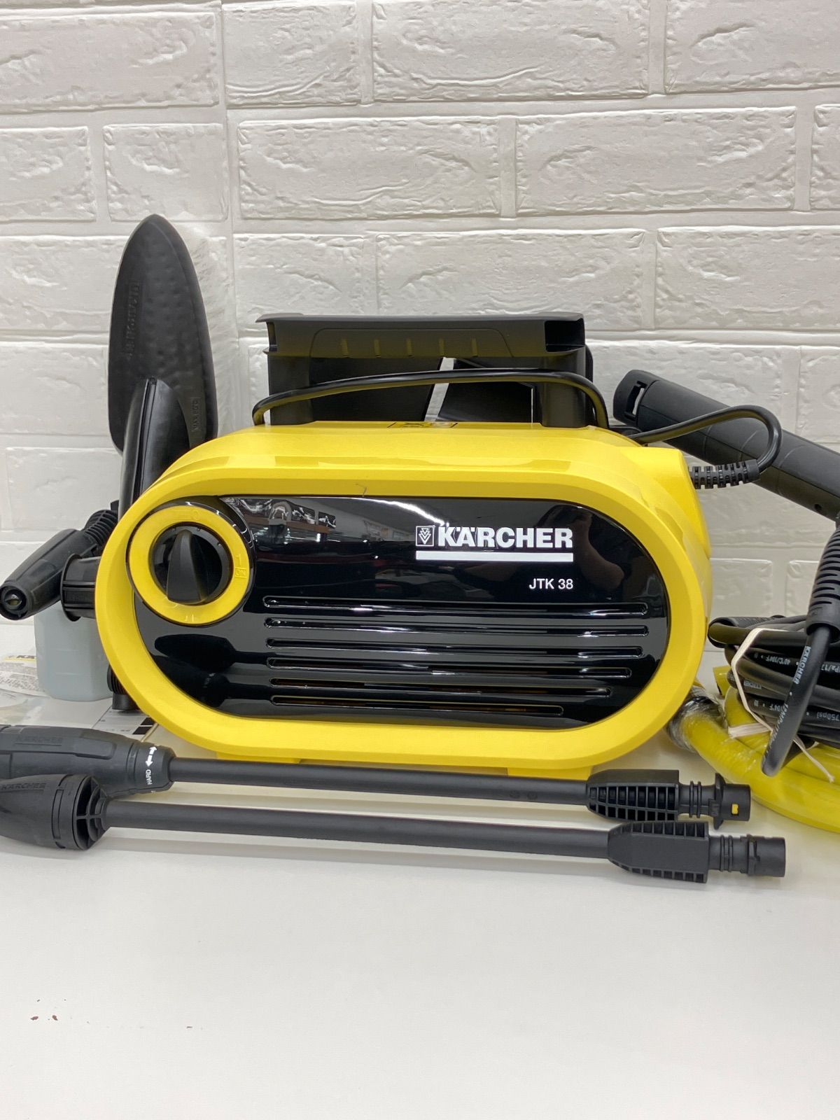 美品】KARCHER ケルヒャー 家庭用高圧洗浄機 JTK38 No.5286 - メルカリ