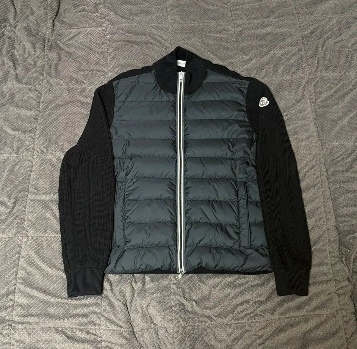 25ss モンクレール ウール カシミア ダウン XLサイズ