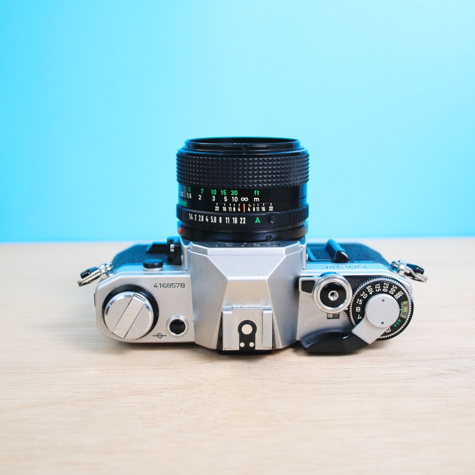 Canon AE-1 FD50mm FD135mm一眼レフカメラ　レンズセット 完動品❁美品 Canon キャノン AE-1 レンズセット NEW FD 50mm F1.4 単