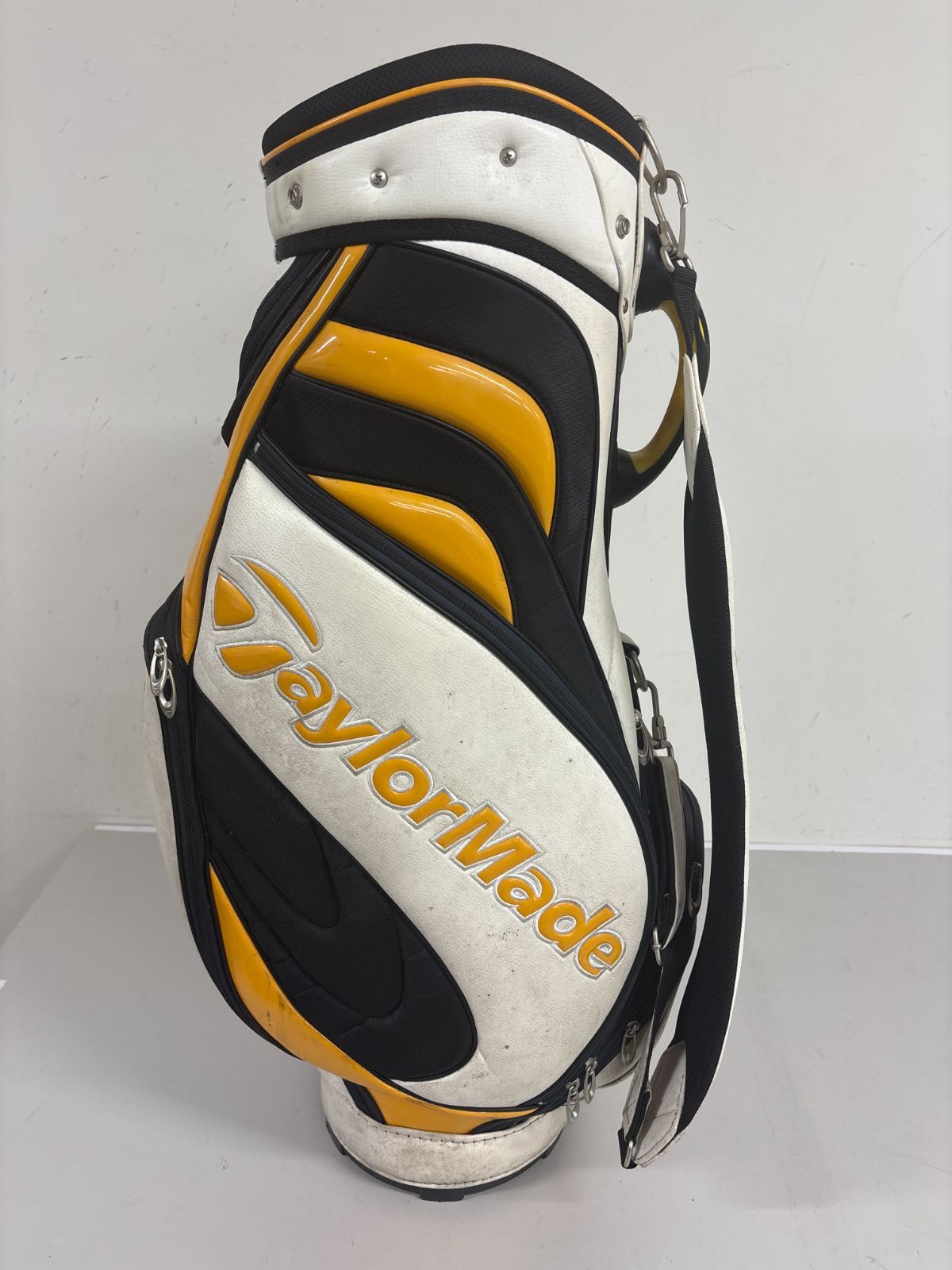 テーラーメイドキャディバッグ ホワイト/イエロー 送料無料【汚れあり】TaylorMade テーラーメイド キャディバッグ 白×黄
