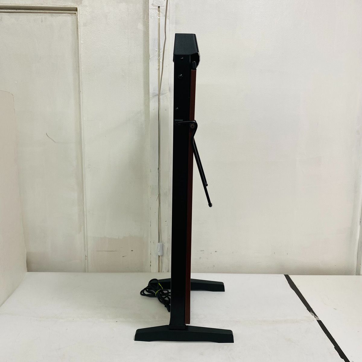 CORBY コルビー スタンド型ズボンプレッサー パンツプレス機 型式3300 