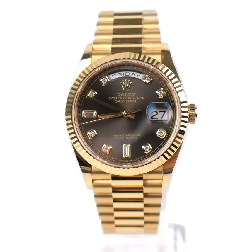 中古ブランドROLEX ロレックス デイデイト 36 バゲットダイヤ 金無垢 128238