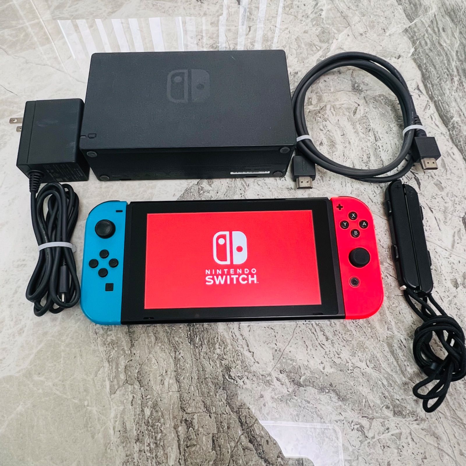 Nintendo Switch スイッチ 本体 バッテリー強化版 2020年製 - メルカリ