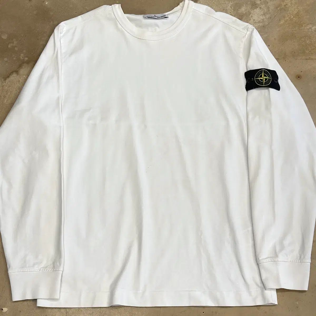 ストーンアイランド ワッペン White ロングスリーブ L