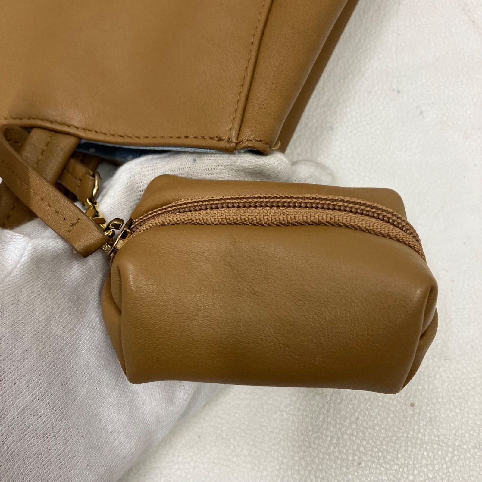 3589 Kitamura キタムラ ハンドバッグ レザー ベージュ系 Kロゴ