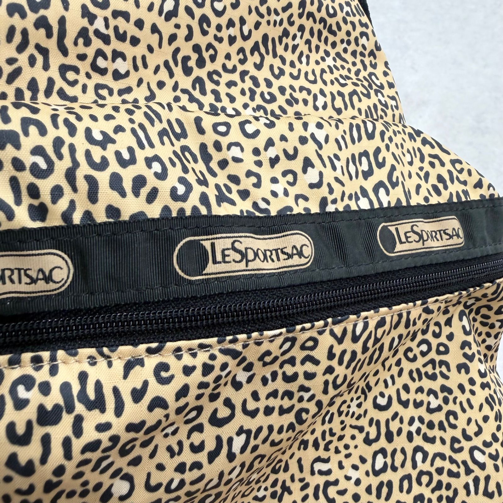 豪華4点セット】LeSportsac レオパードリュック ＆ パイソン柄バッグ