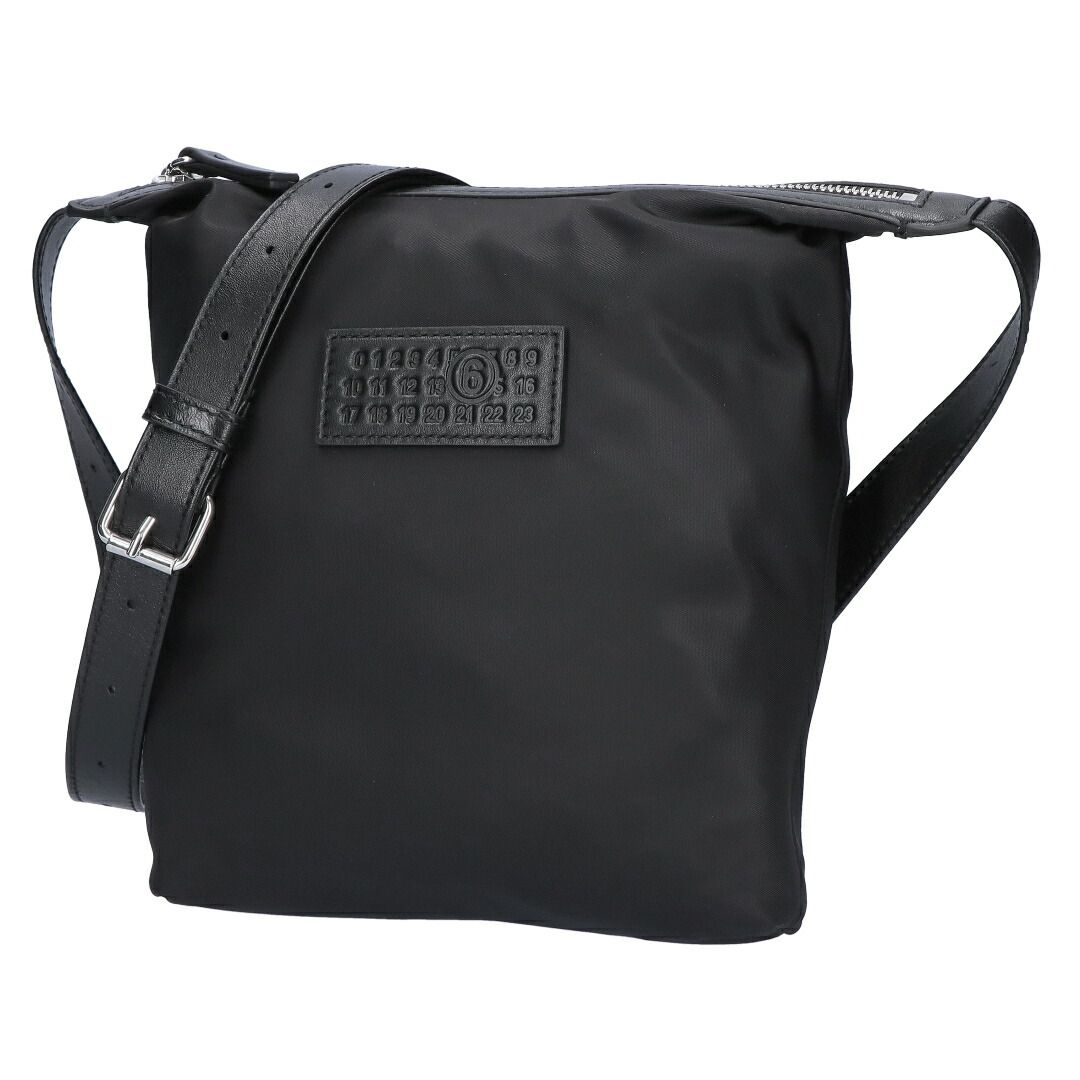 エムエムシックス メゾンマルジェラ MM6 MAISON MARGIELA ショルダーバッグ ナイロン クロスボディバッグ ニューメリック SB6WG0026 P9062 T8013 BLACK