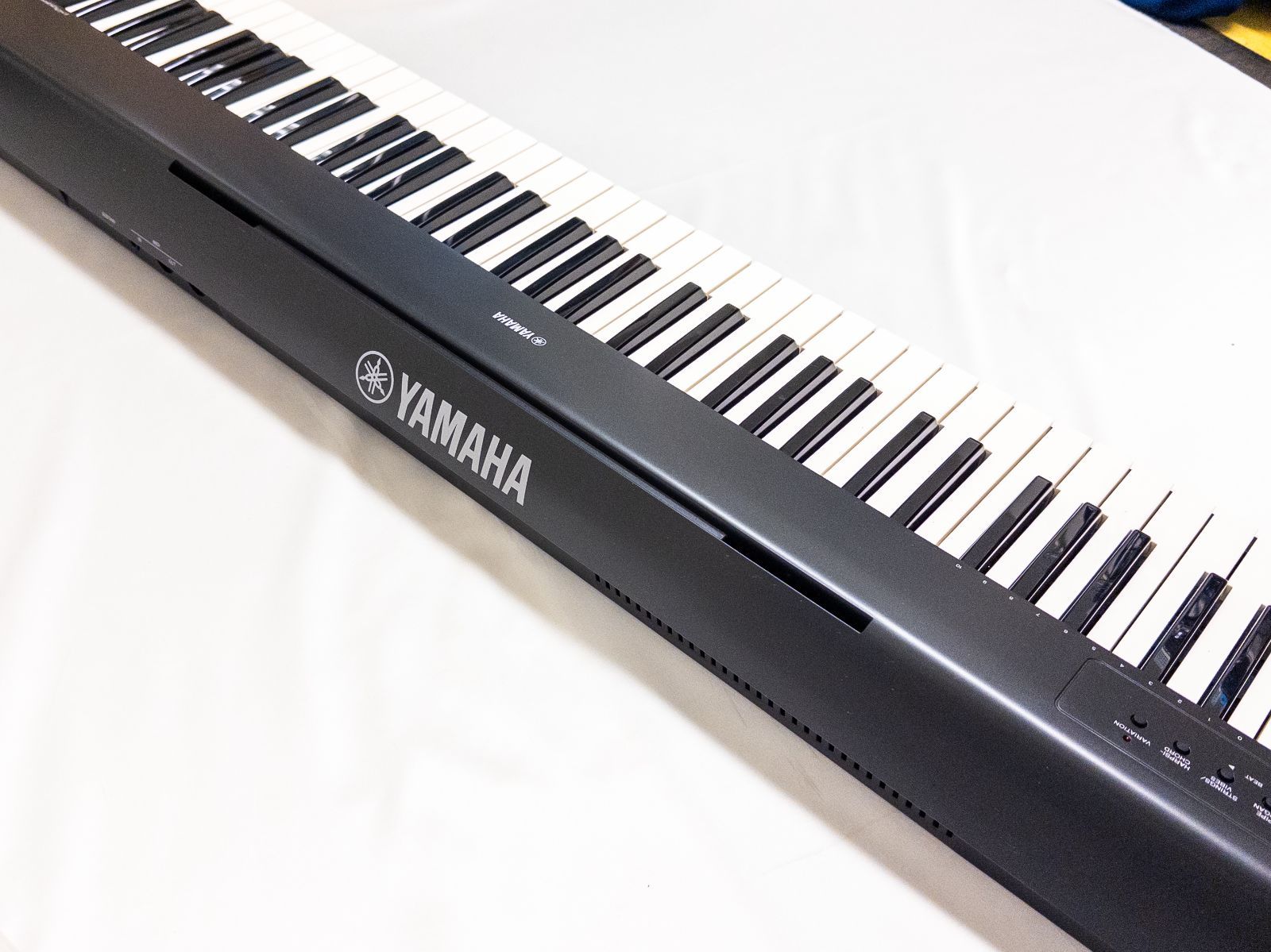 関東・中部ほか送料無料】ヤマハ YAMAHA 電子ピアノ piaggero NP-31 76
