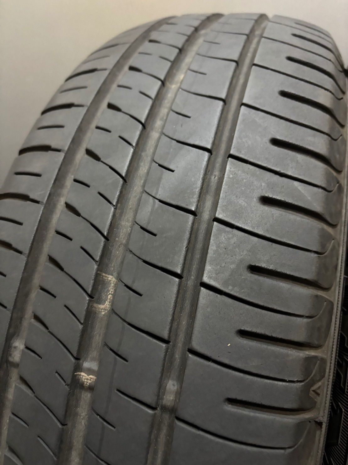 ☆195/65R15 DUNLOP/ENASAVE EC204 23年製 夏タイヤ サマータイヤ 2本