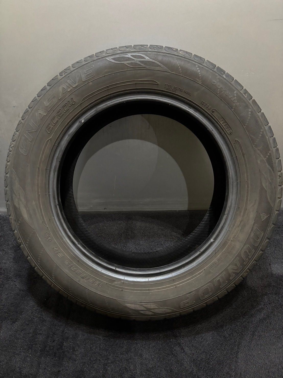 ☆195/65R15 DUNLOP/ENASAVE EC204 23年製 夏タイヤ サマータイヤ 2本