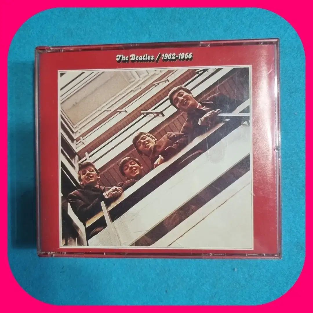 ビートルズ CD 国内発売 初版 NM ／ M