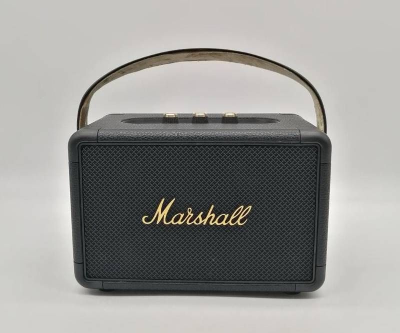 極美品 !(正規代理店）シール添付】Marshall KILBURN II - メルカリ