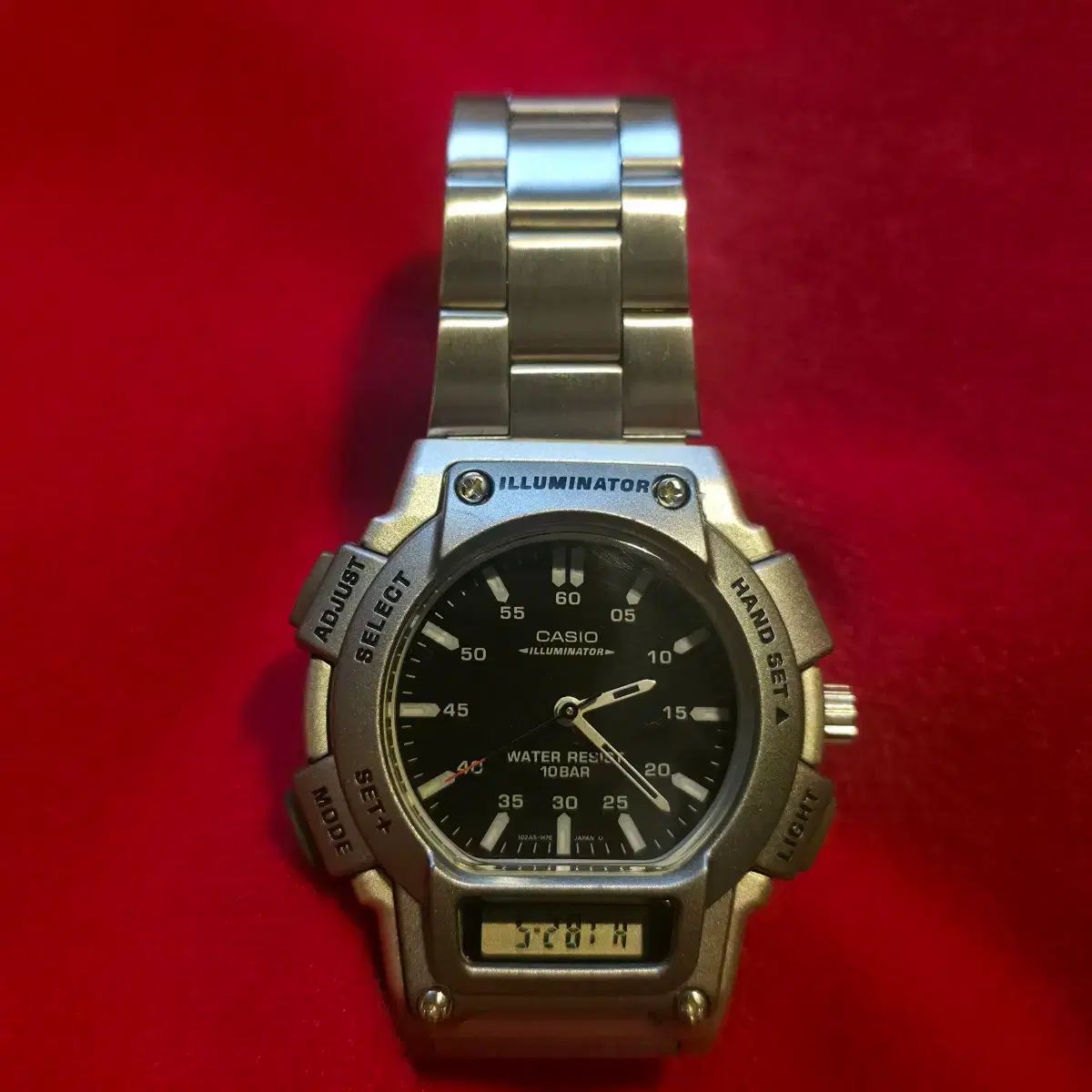 CASIO アナデジ ヴィンテージ メタルバンド