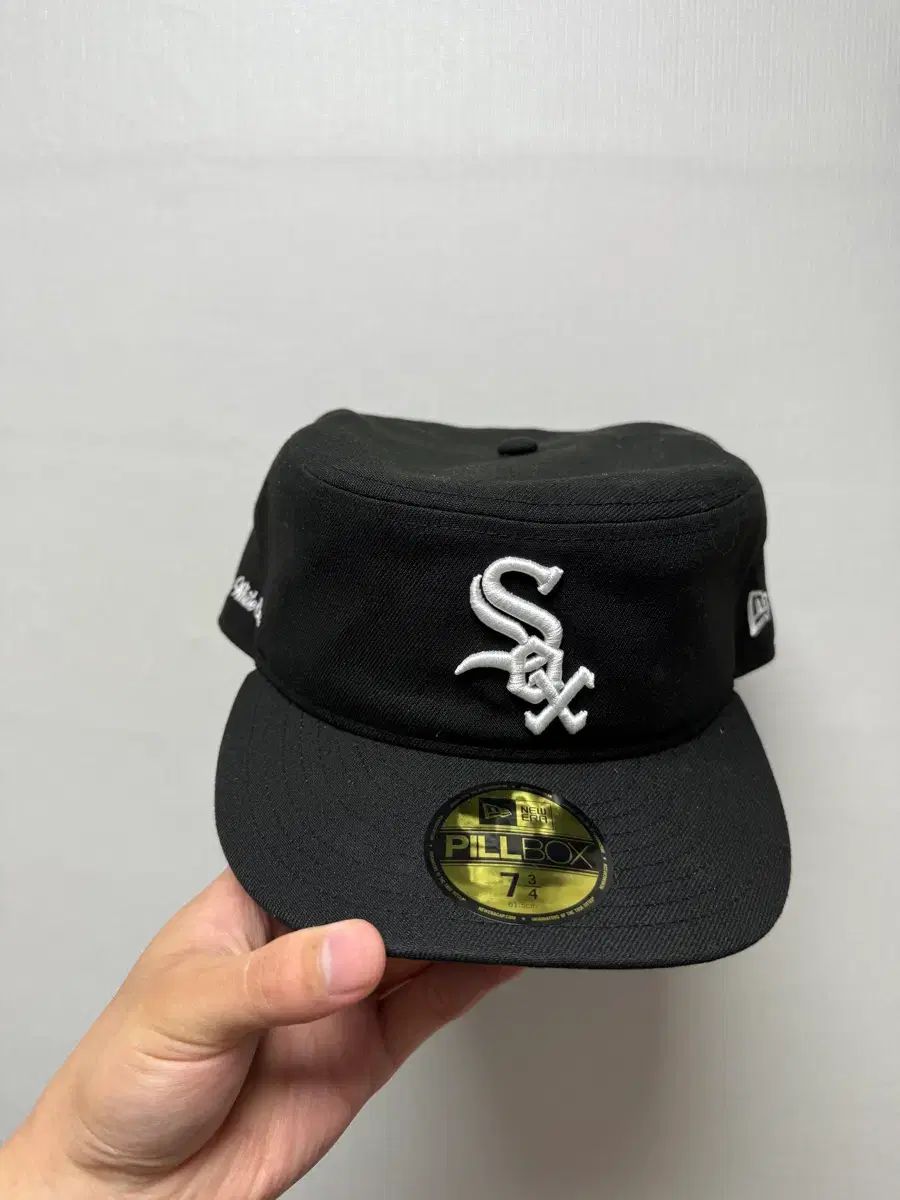 (新品) NEW ERA シカゴ・ホワイトソックス・フィルボックス・フィッテッド・キャップ ブラック