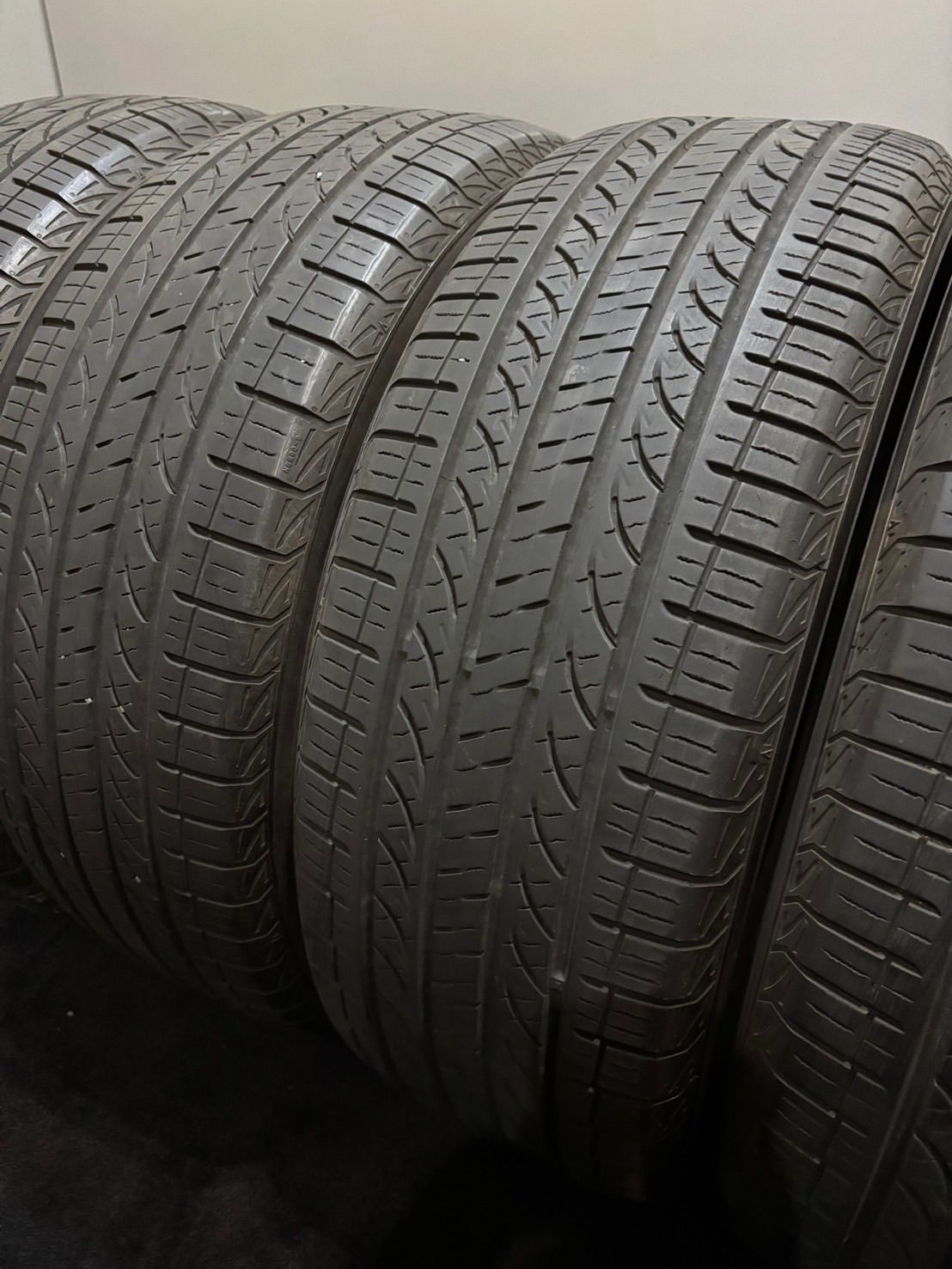 235/55R19 4本 ヨコハマ AVID GT夏タイヤハリアーrav4 ☆235/55R19 YOKOHAMA/AVID GT 20年製 夏タイヤ サマータイヤ 4本