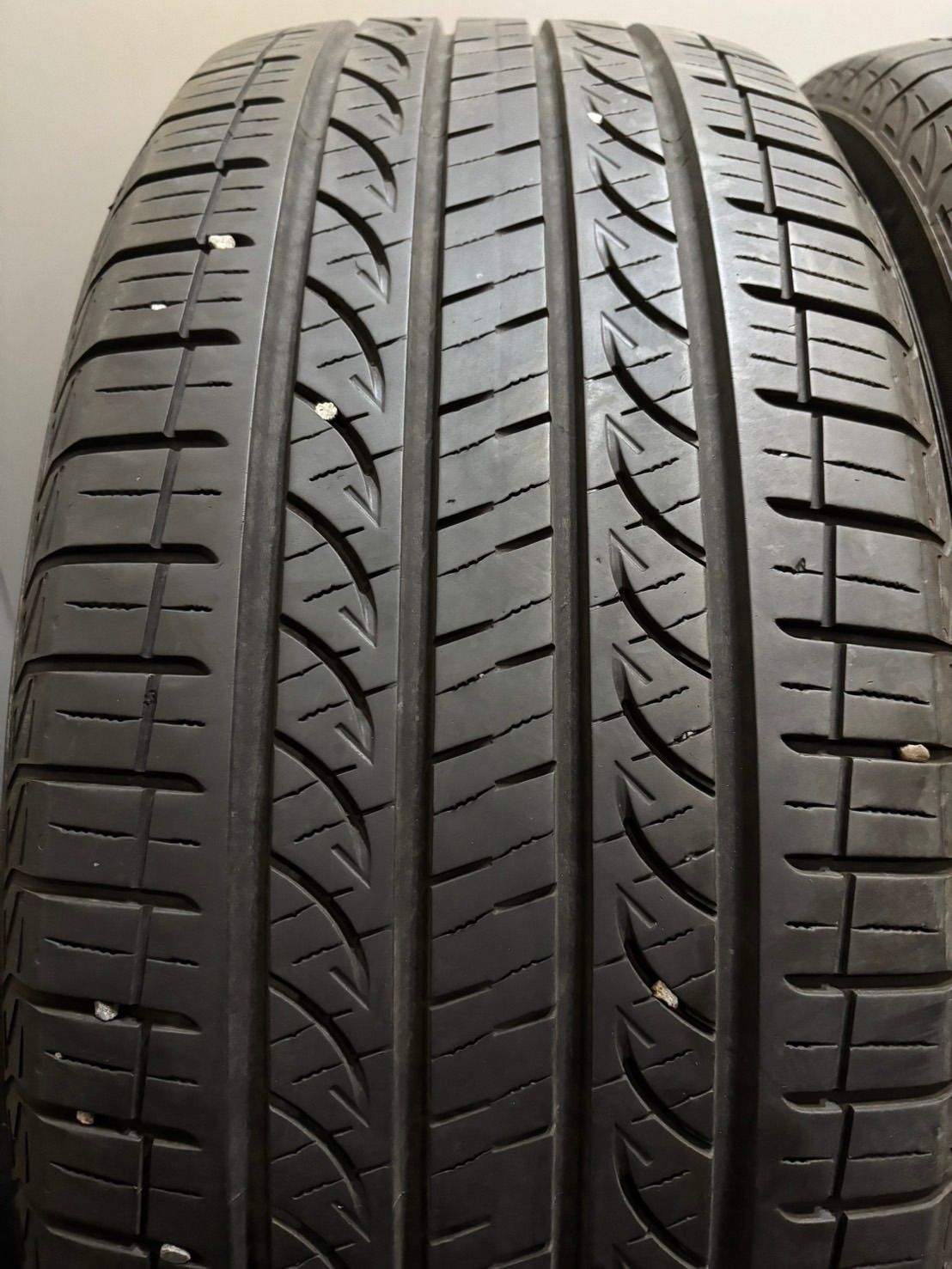 ☆235/55R19 YOKOHAMA/AVID GT 20年製 夏タイヤ サマータイヤ 4本