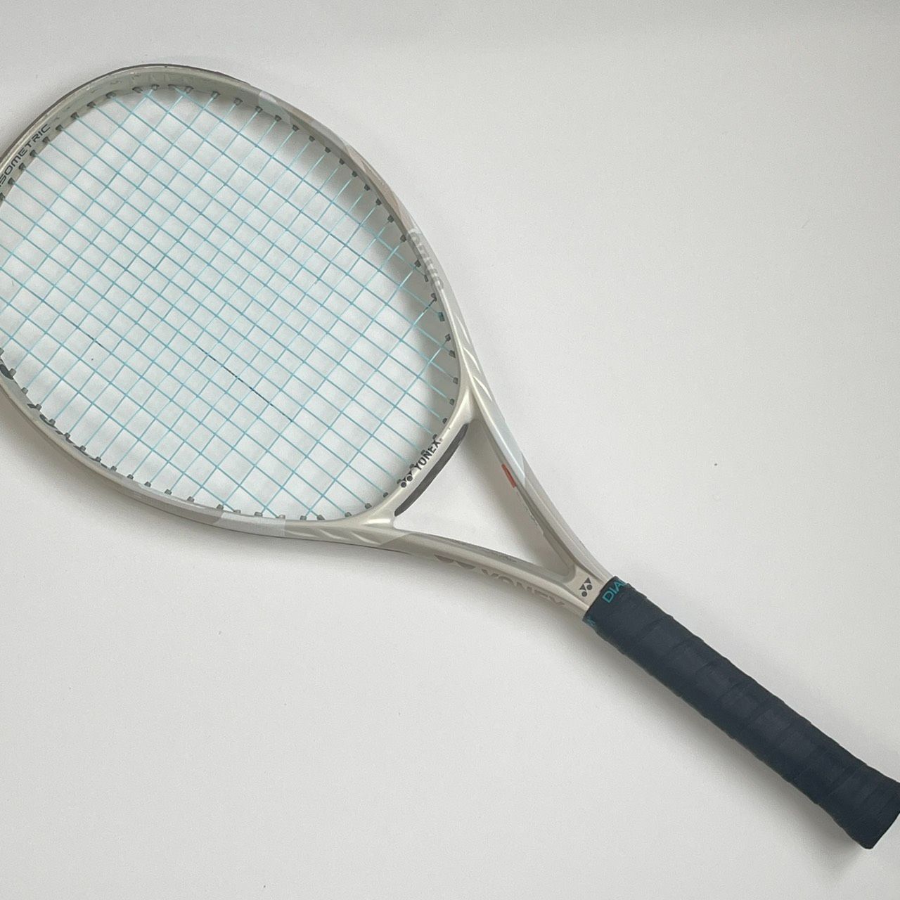 【中古】 G1(4_1/8) ヨネックス(YONEX) 2024 VCORE FEEL Vコア フィール (250g) 海外正規品 硬式テニスラケット 07VCFEX-194サンドベージュ海外限定発売【SH002002】