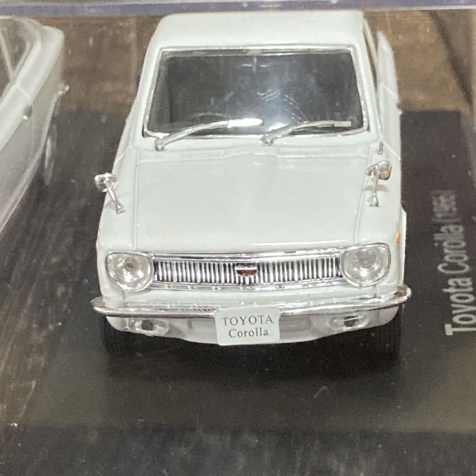 トヨタ カローラ 1966 ミニカー 1/43 国産名車コレクション - メルカリ