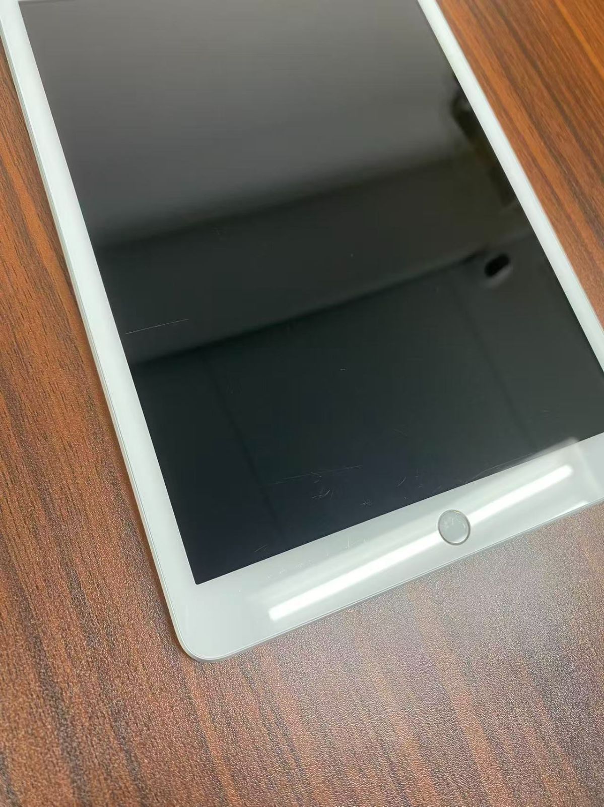 iPad 7 Wi-Fi+Cellular 32GB シルバー 中古- メルカリ