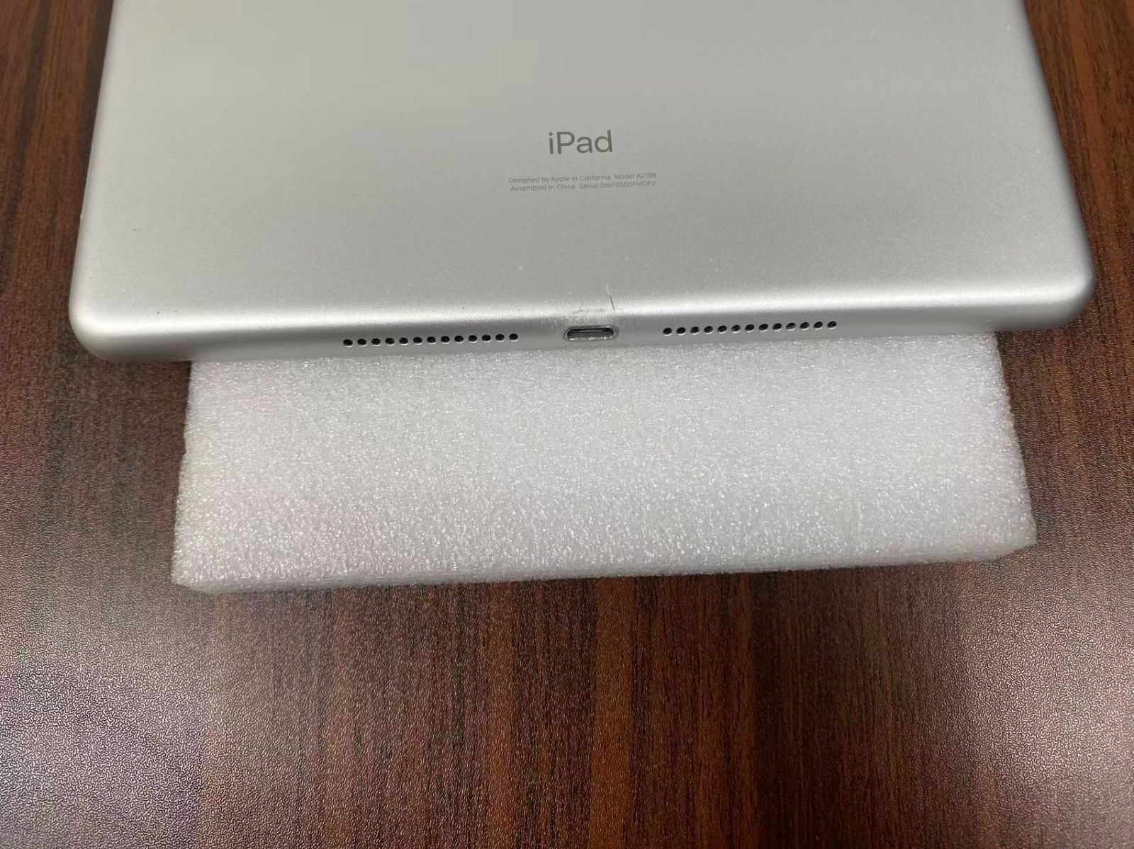 動作確認・初期化済み】電池86％Apple iPad7Wi-Fi + Cellular32GB