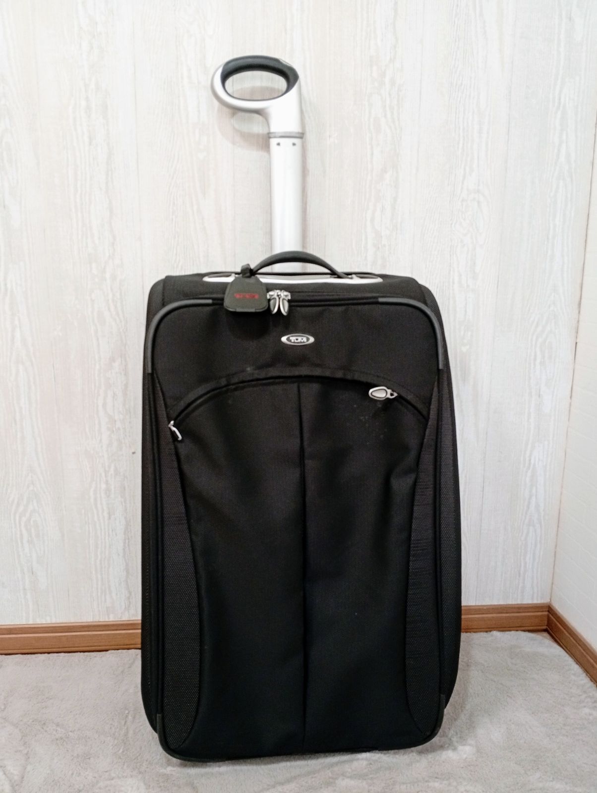 J109 中古品 TUMI(トゥミ) 6445STE キャリーケース スーツケース トランク バッグ 2輪 大型 ナイロン 旅行鞄 ビジネス 黒 ブラック 長期保管品