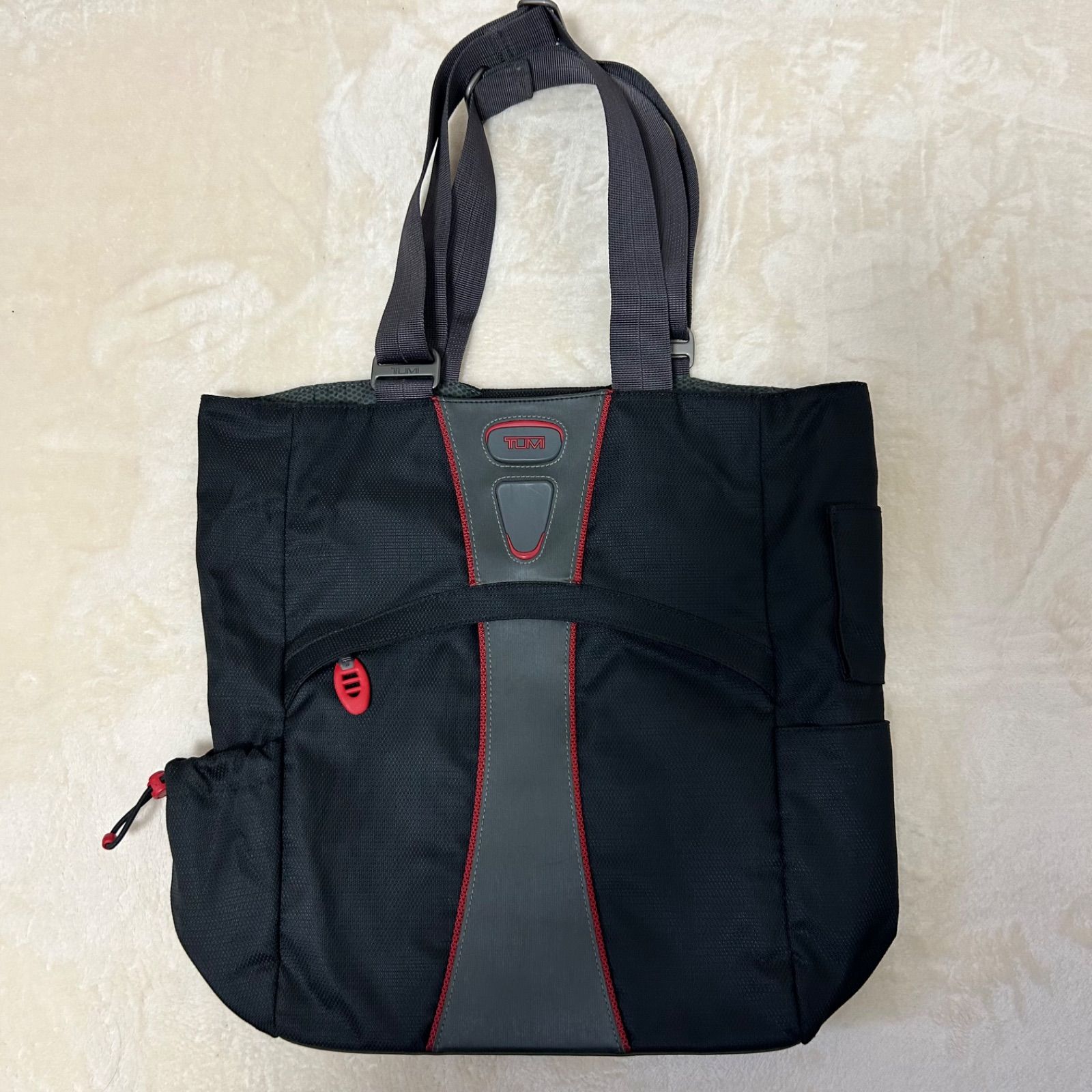 TUMI×TOYOTA 限定コラボ　トートバッグ　トゥミ　トヨタ　T-TECH ティーテック