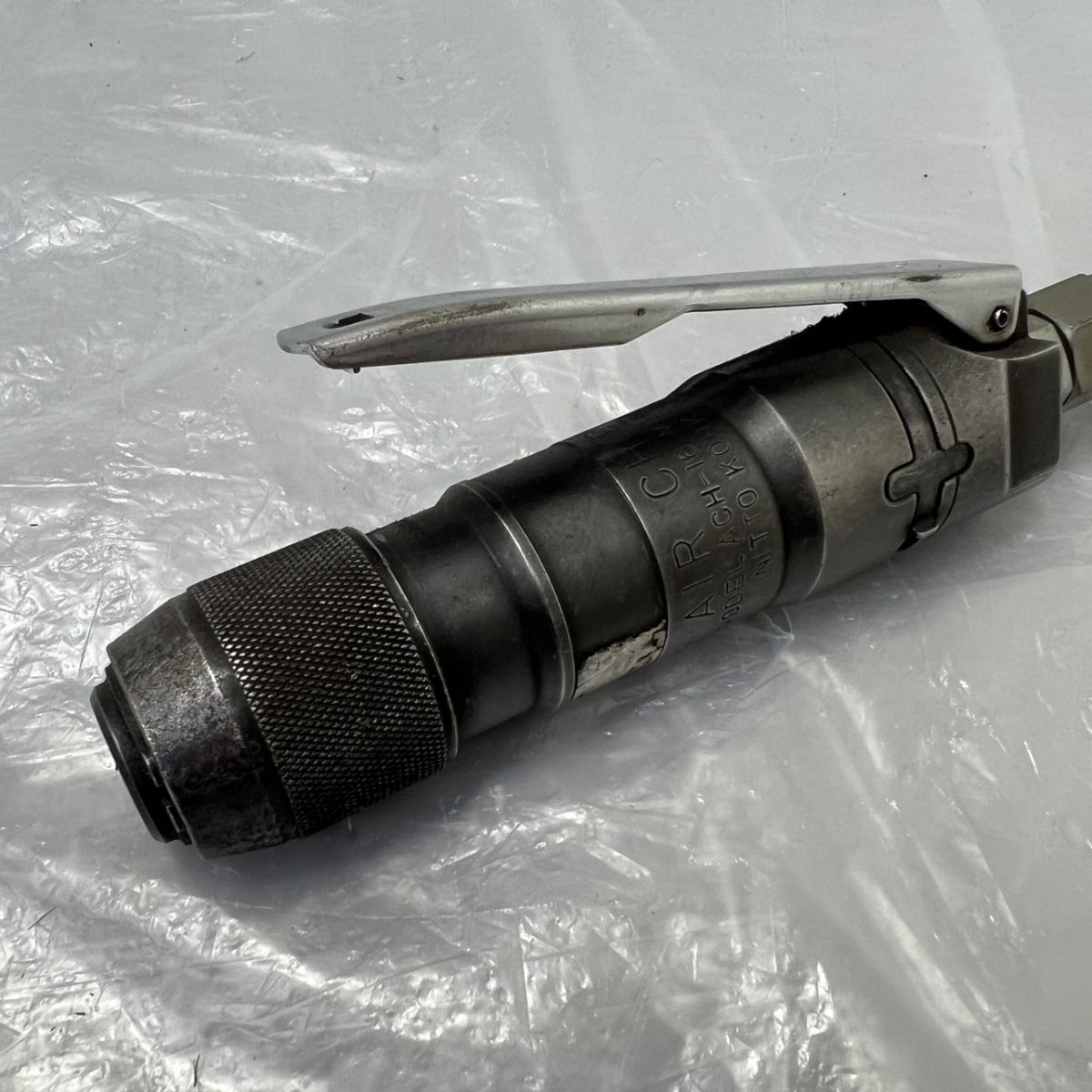 ▽【中古】日東工器 ACH-16 エアチッパー タガネ1本付 エアチゼル 日本
