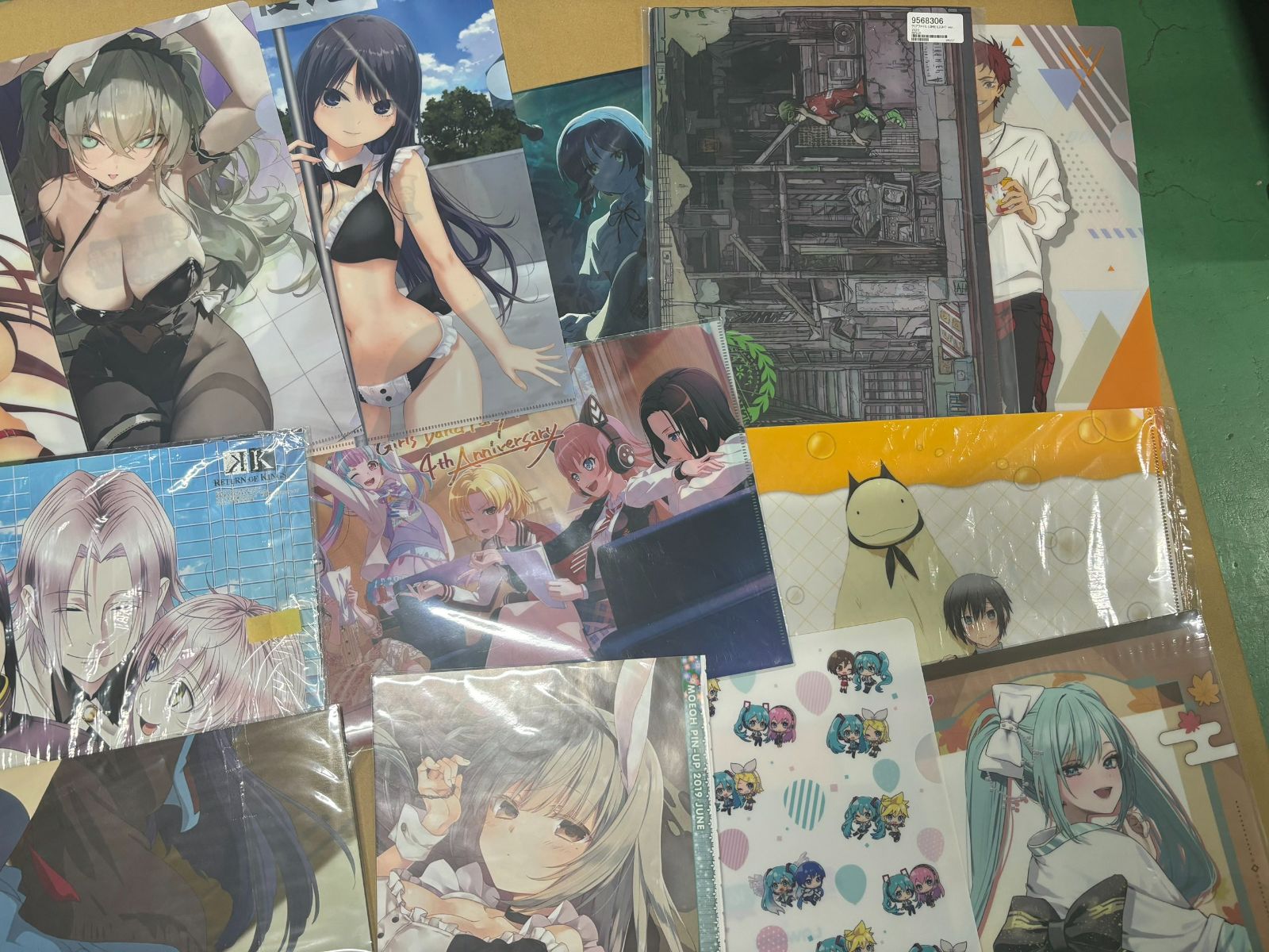 MO-00886 クリアファイル ポスター 大量まとめ売り - メルカリ
