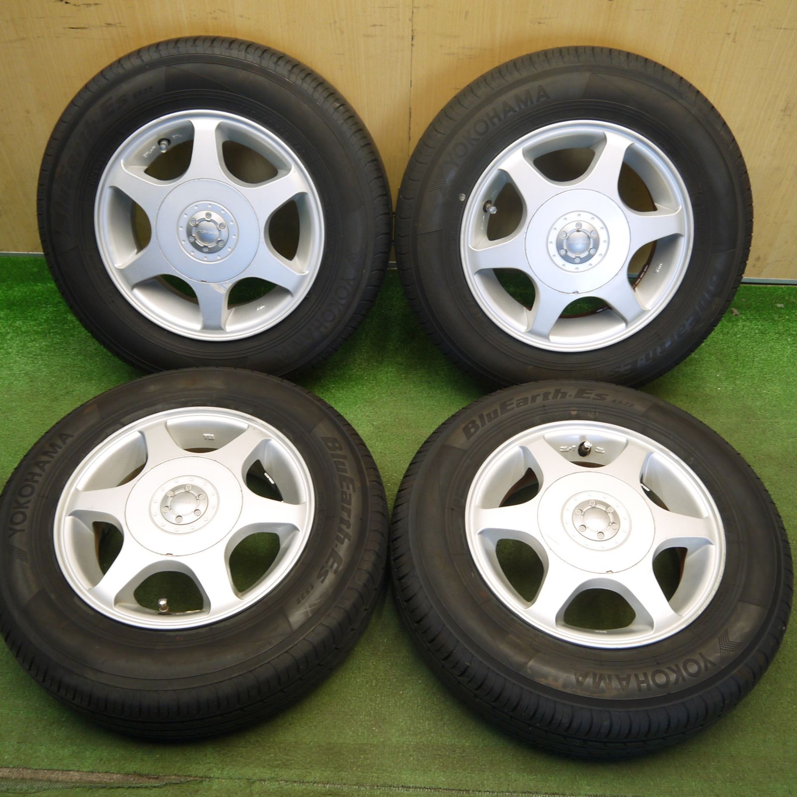 バリ溝！23年！9分★145/80R12 ヨコハマ BluEarth-ES RS32 ASISS 社外 アルミ 12インチ PCD100 110 114.3/4H マルチ★6051813Hノ