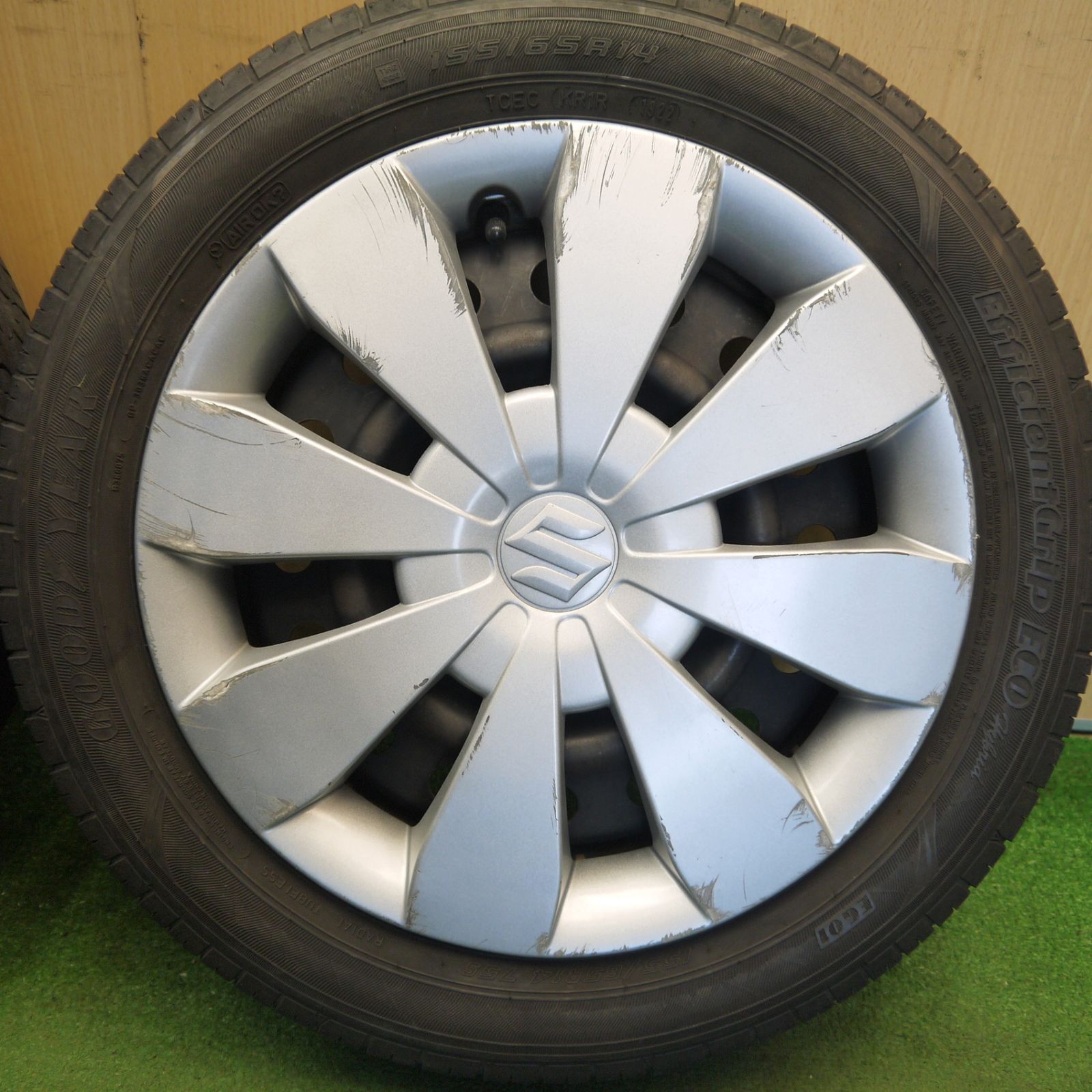 車 スズキ純正 アルミホイール 155/65R14 グッドイヤー 4本