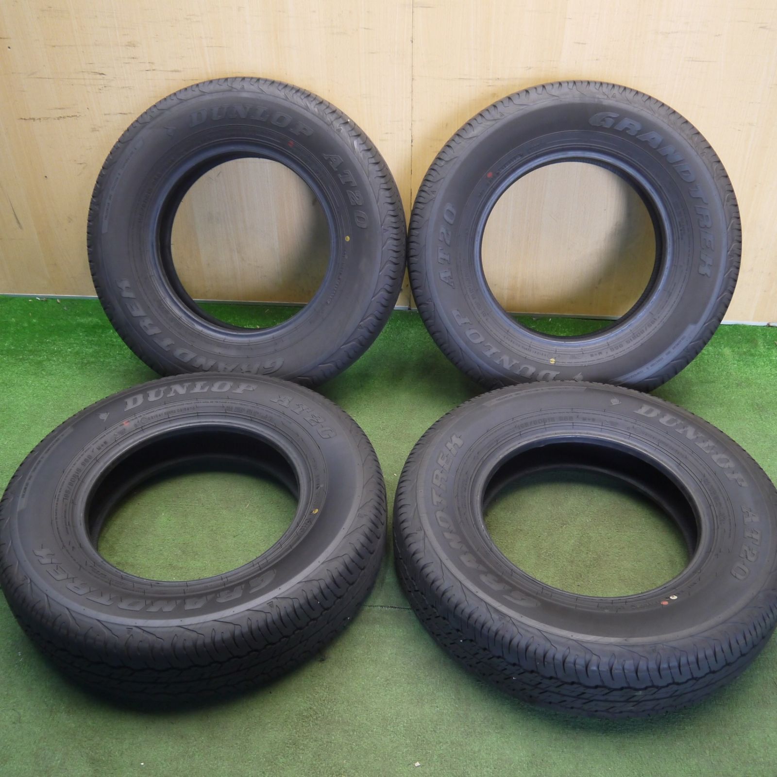 新車外し！25年195/80R15 ダンロップ AT20 グラントレック タイヤ 15 