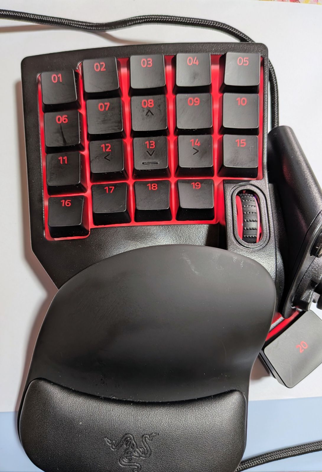 Razer Tartarus V2 左手用ゲーミングキーパッド - メルカリ