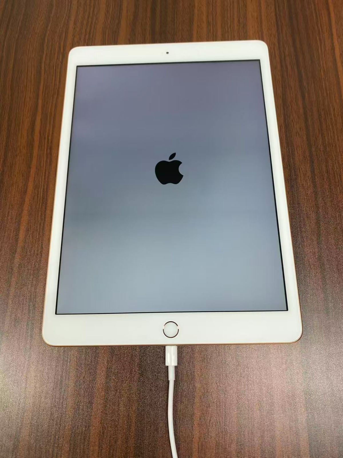 iPad 第7世代 128GB ゴールド