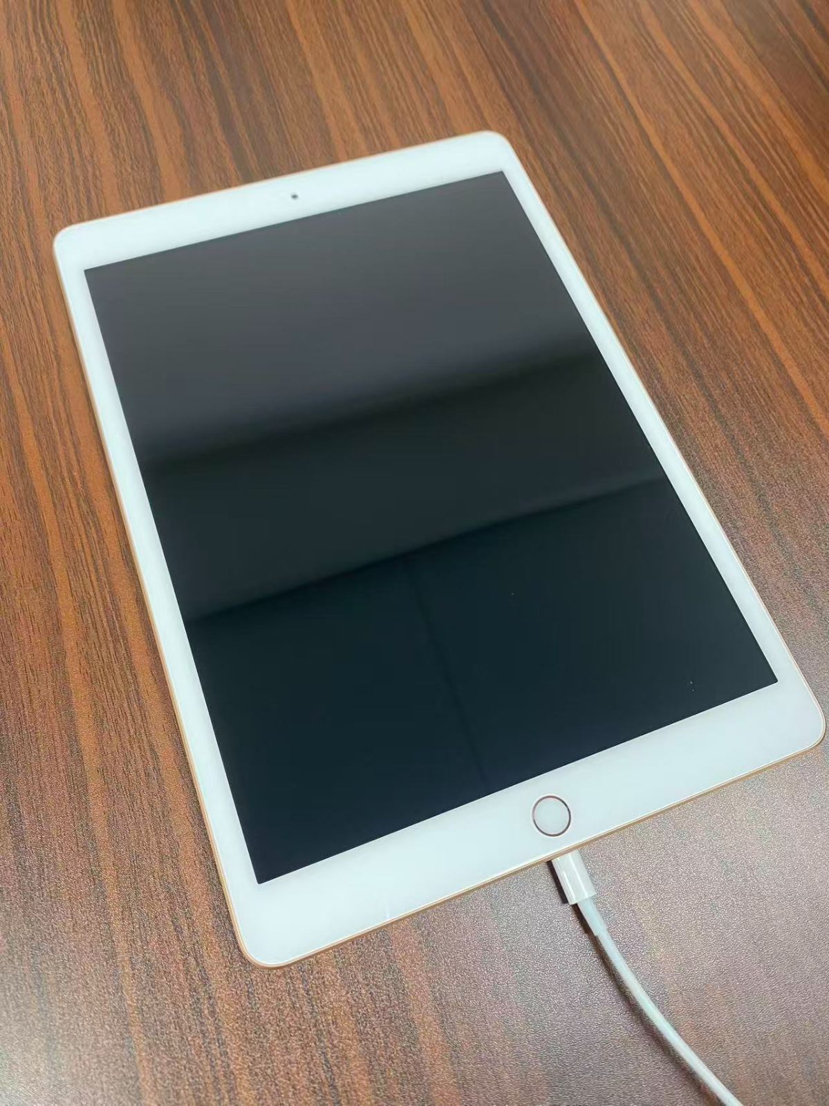 iPad 第7世代 128GB ゴールド