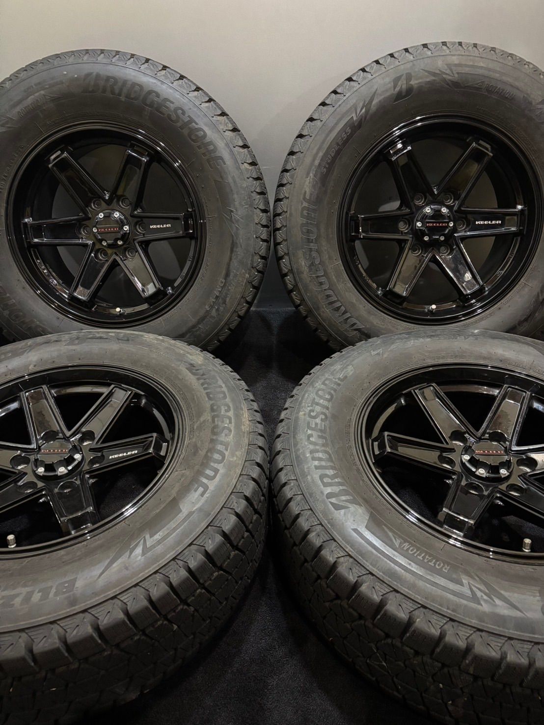 ★265/65R17 BRIDGESTONE/DM-V3 21年製 KEELER 17インチ 8J +25 139.7 6H スタッドレス 4本 ランクル プラド ハイラックス (1-M368)