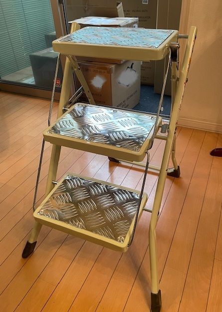 【店頭商品：未使用】ダルトン(Dulton) フォールディング 3ステップス/脚立 アイボリー 100-252IV