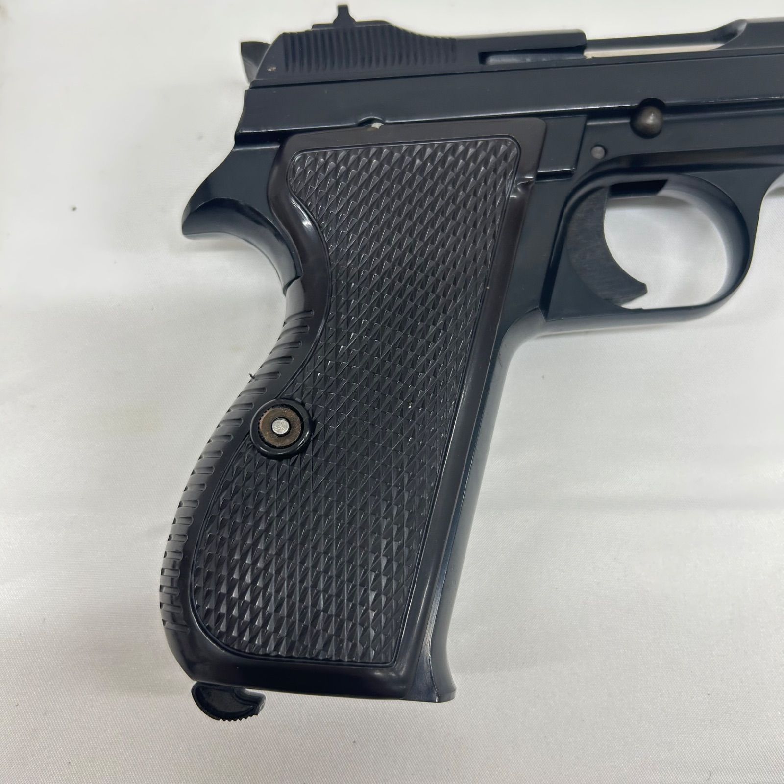 MGC SIG SP47/8 ABS樹脂製 モデルガン 元箱 現状品 - メルカリ