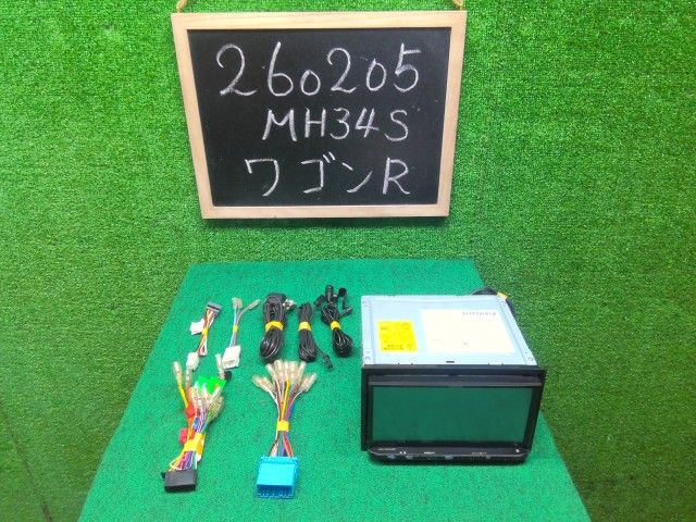【中古】ワゴンＲ DBA-MH34S カーナビゲーション ケンウッド MDV-D404BT 自社品番260205 ZED