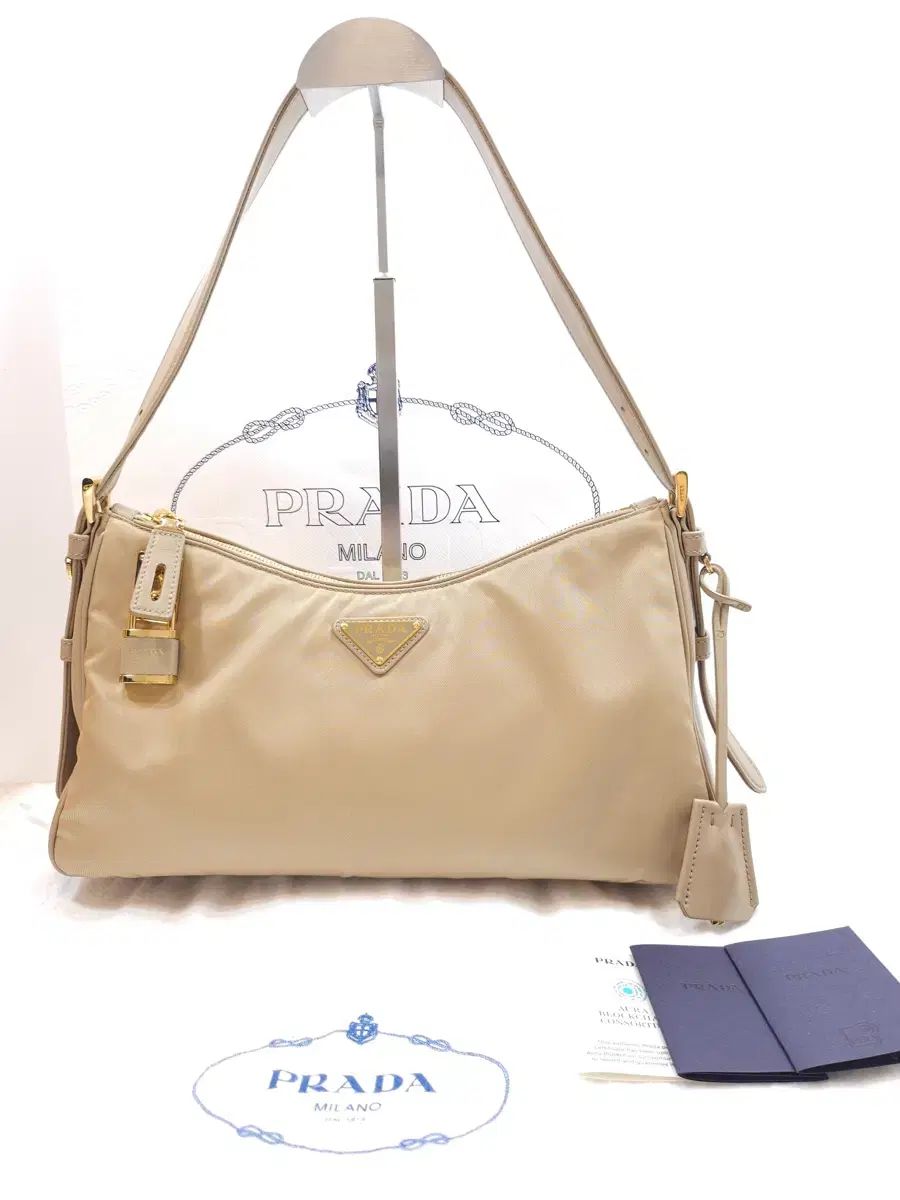 L PRADA エイミー (エメ) リナイロン ショルダーバッグ ラージ