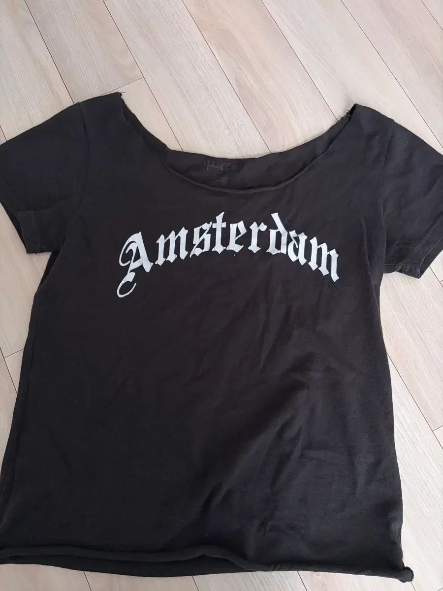 ブランディー メルビル 片方オフショルダー Tシャツ