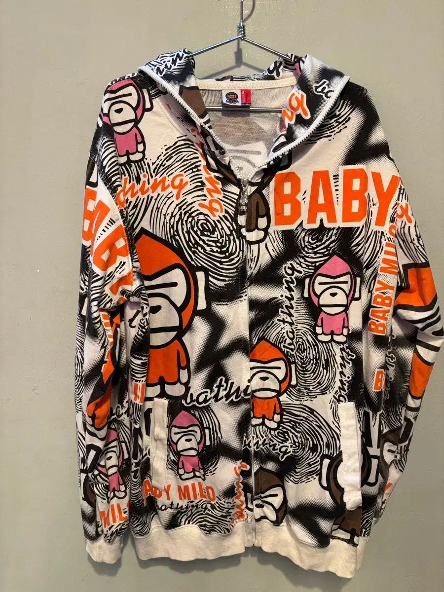 ベイビーマイロ 正規品 フードジップアップ