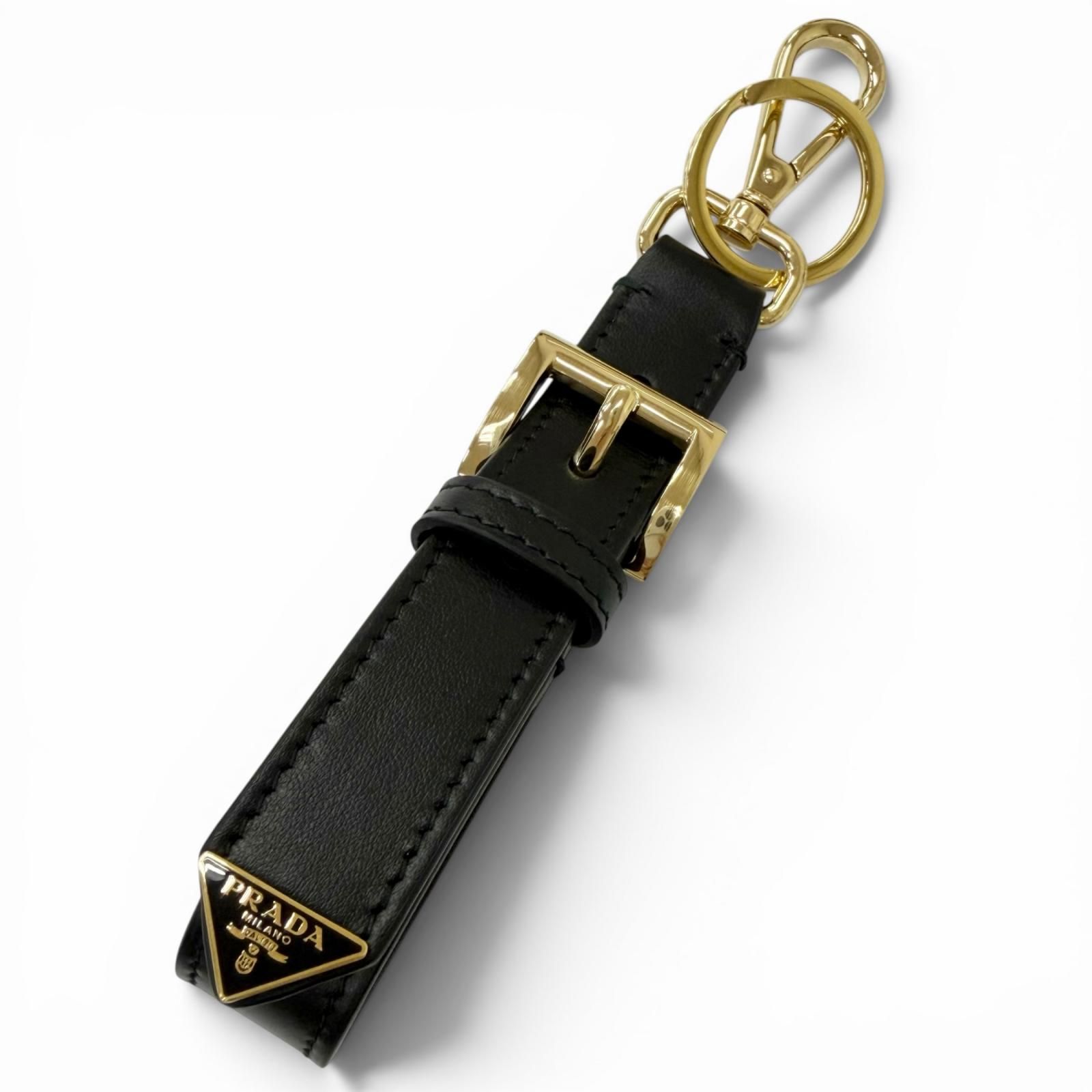 美品□PRADA プラダ 1PP186 レザー トライアングルロゴ 三角プレート バッグチャーム キーホルダー ブラック イタリア製 メンズ 箱付き