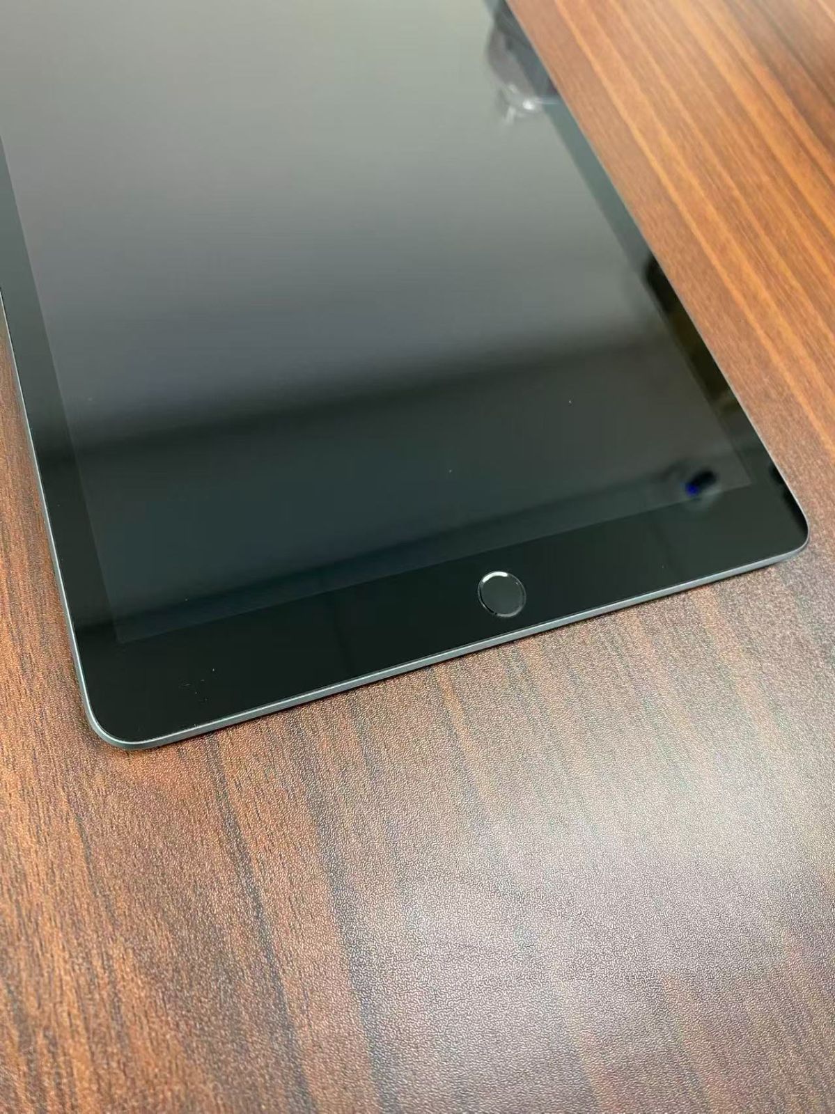 Apple iPad 第7世代 Wi-Fi 128GB Space gray電源入らないジャンク品