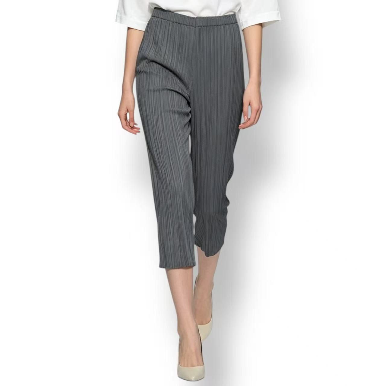 極美品 ISSEY MIYAKE イッセイミヤケ PLEATS PLEASE プリーツプリーズ パンツ グレー サイズ3
