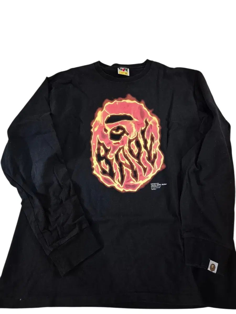 BAPE アベイシングエイプ ブラック 長袖Tシャツ XXL-店舗情報