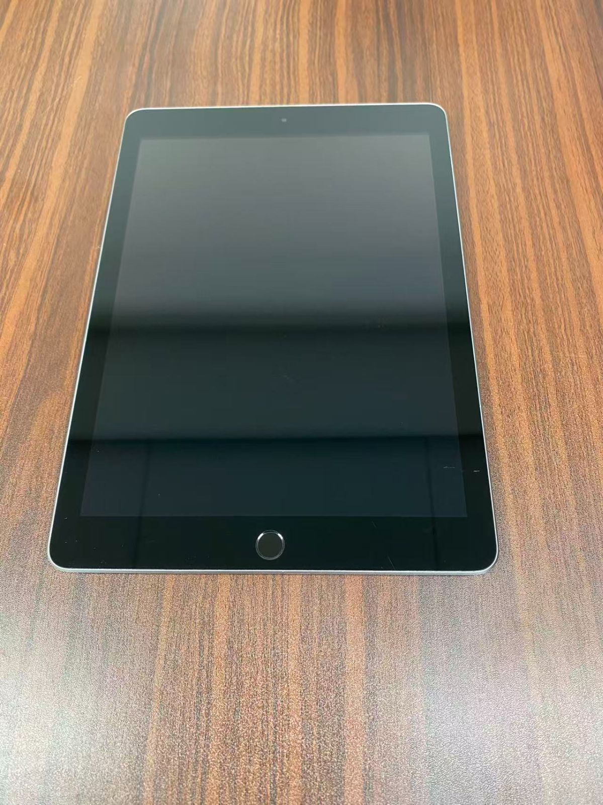 タブレット 【動作確認・初期化済み】Apple iPad 第6世代 Wi-Fi 128GB