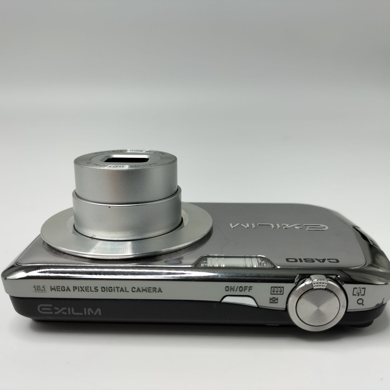 CASIO EXILIM EX-Z1 シルバー ジャンク フラッシュ不可 画面ヤケ