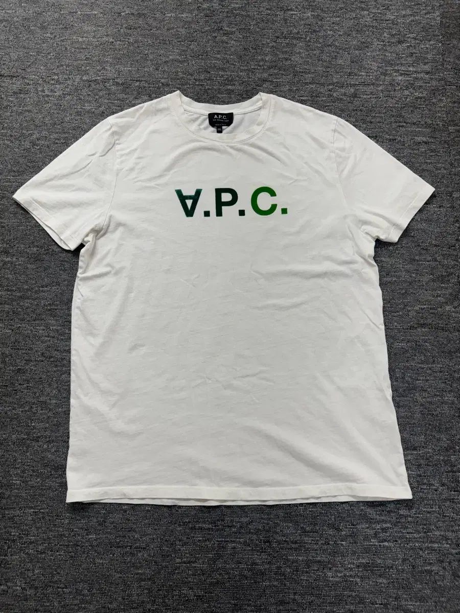 XXL アーペーセー A.P.C. Tシャツ