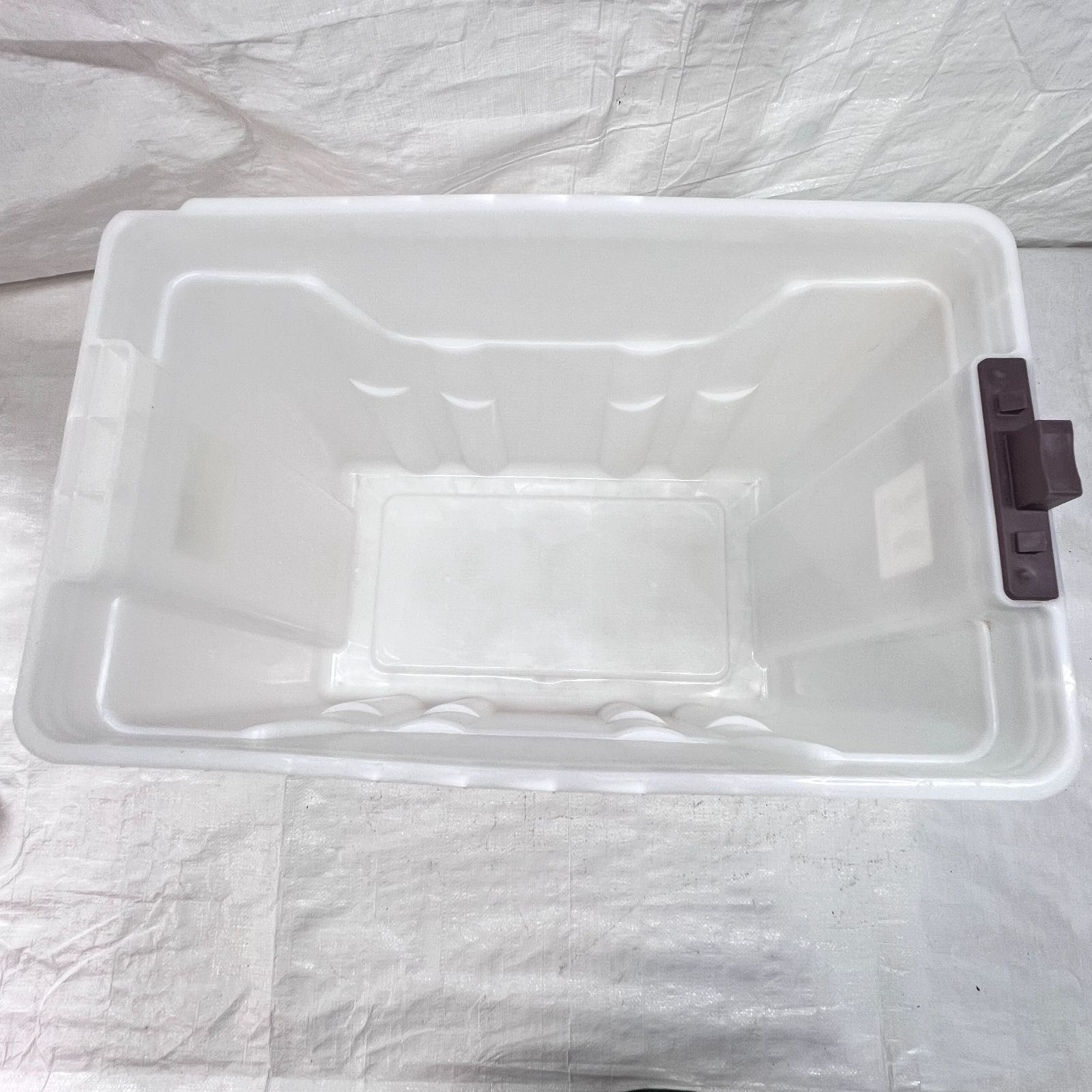 【中古品】【お買い得!】 ガーデンシュレッダー 電動 粉砕機 ウッドチッパー 小型 軽量 押込み棒 ダストBOX付き HG-BSLD02E 【1737-4】 【中古品】【お買い得!】 ガーデンシュレッダー 電動 粉砕機 ウッドチッパー 小型 軽量 押込み棒 ダストBOX付き HG-BSLD02E 【1737-4】