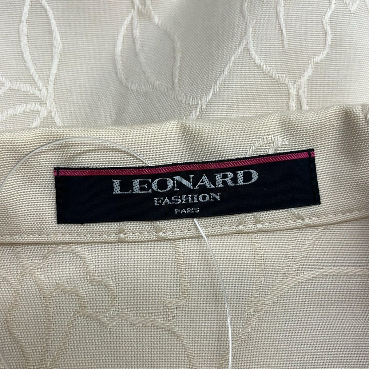 LEONARD(レオナール) ジャケット サイズ11AR M レディース - ベージュ